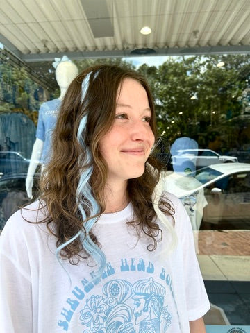 White 18 Inch Wavy Clip In Game Day HairUWear