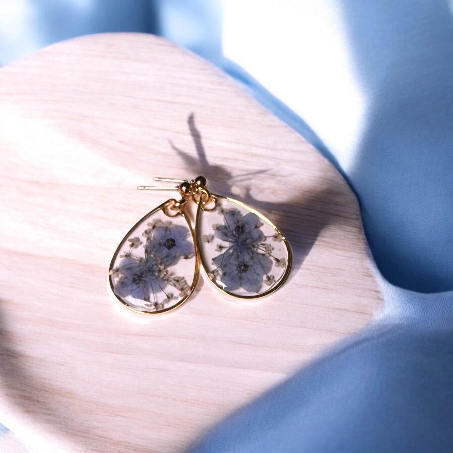 Blue Forget-Me-Not Queen Anne's Lace Resin Teardrop Earrings