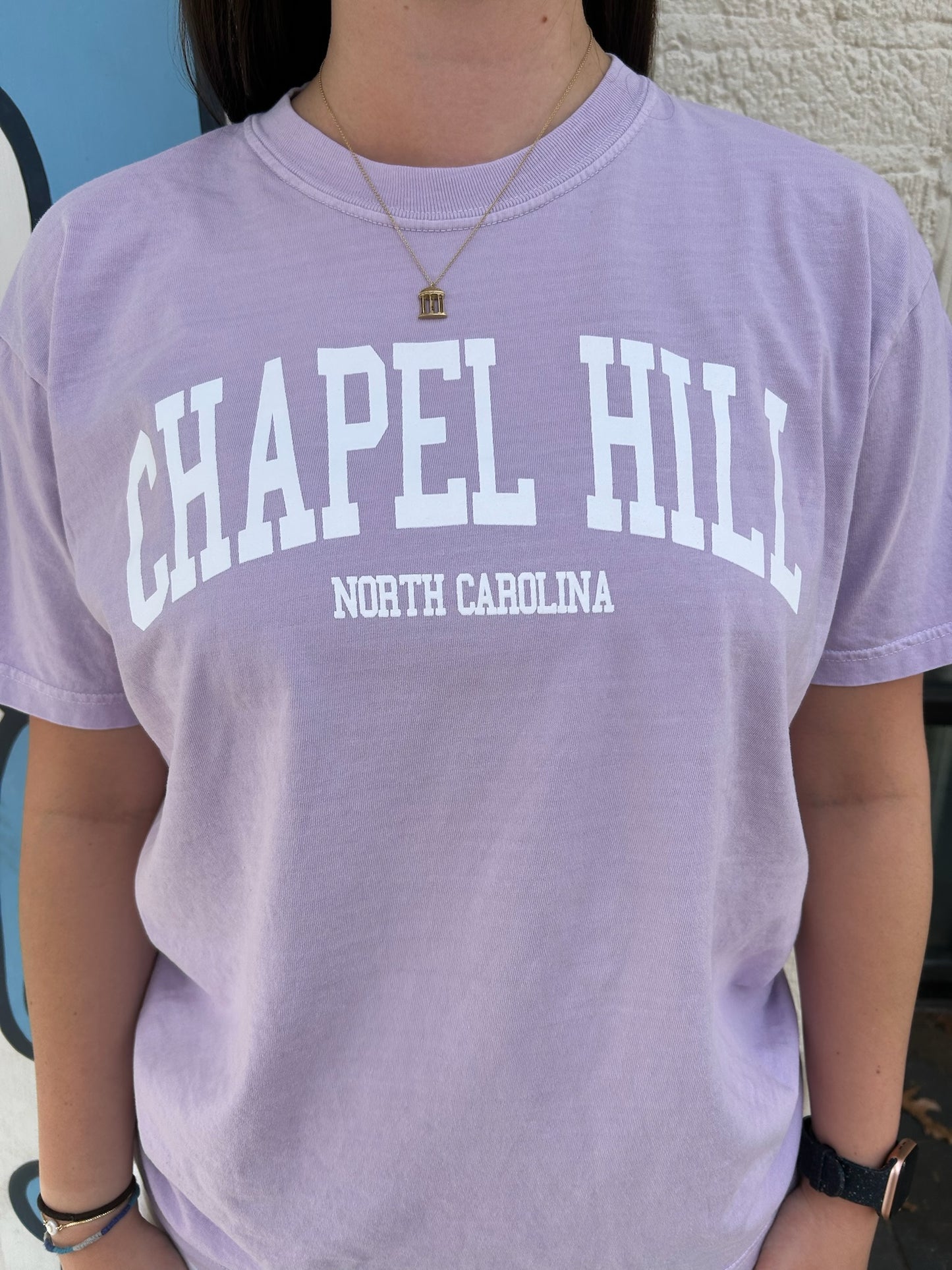 Chapel Hill North Carolina Comfort Colors T-Shirt in Orchid