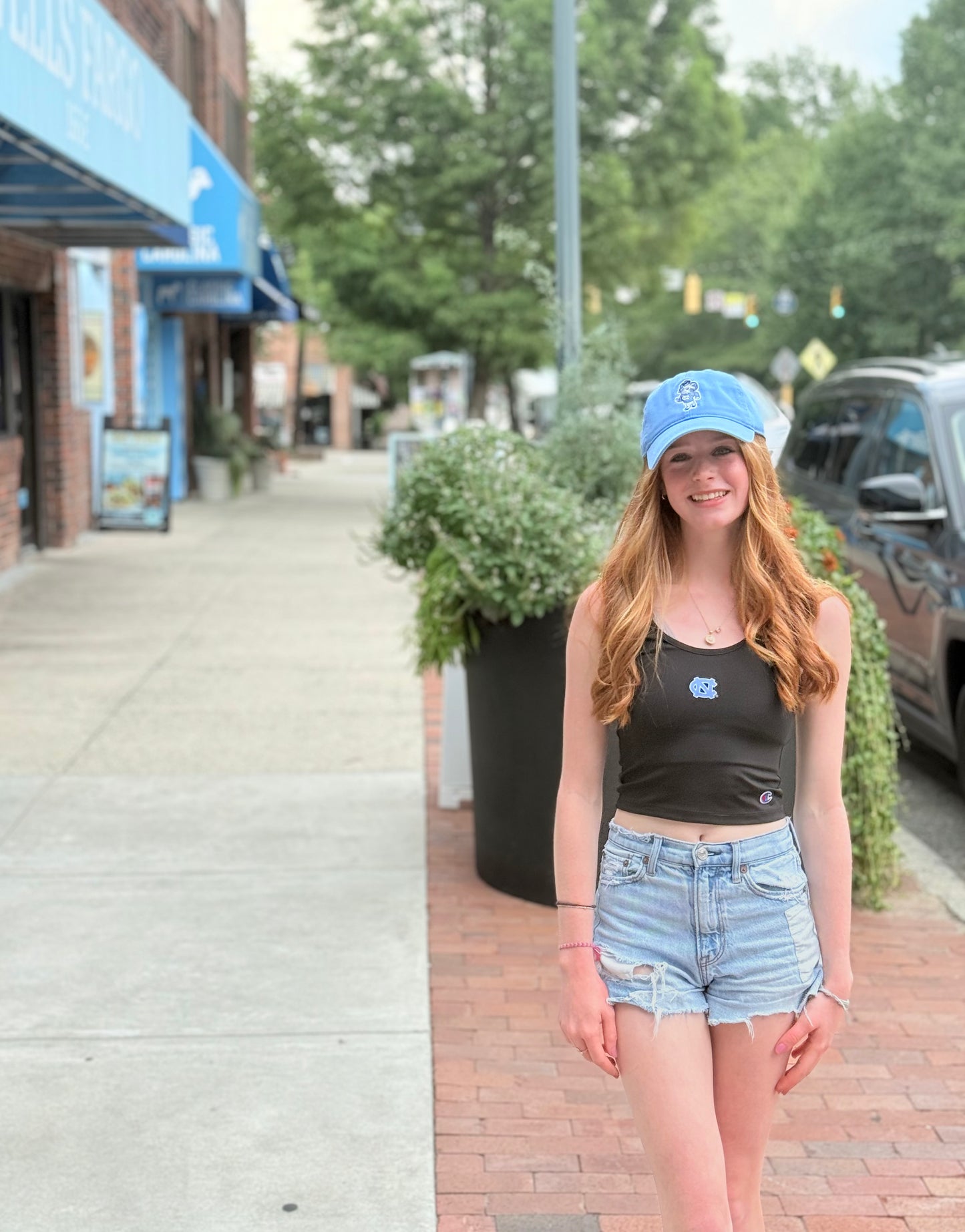 North Carolina Tar Heels Scoop Neck Crop Tank Top in Black - Limited Edition