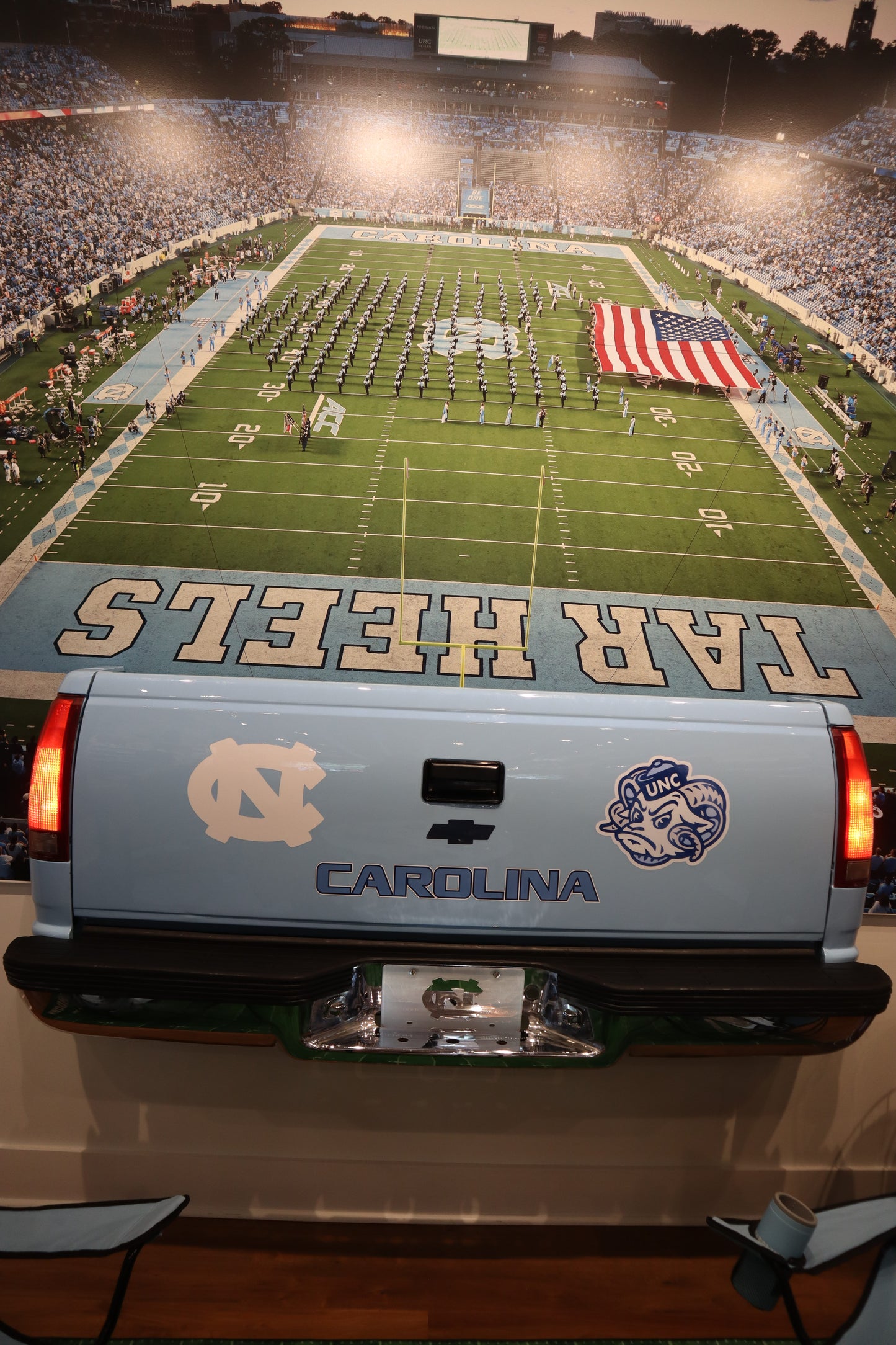 North Carolina Tar Heels Frosted Logo Front Auto Tag License Plate