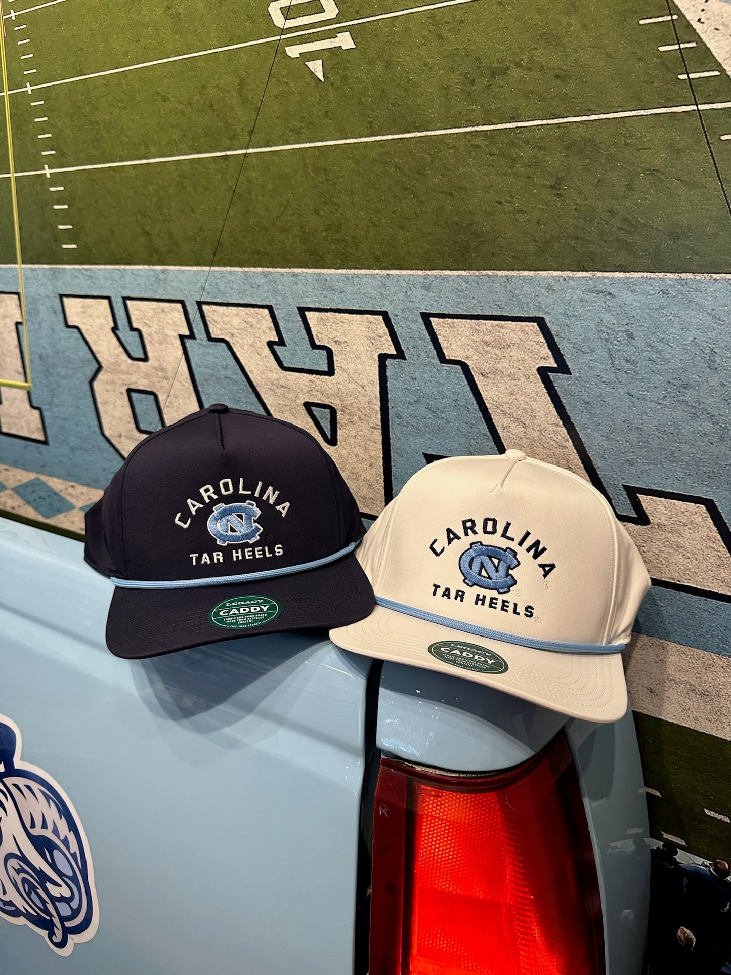 Carolina Tar Heels Caddy Hat in Navy with Carolina Blue Rope