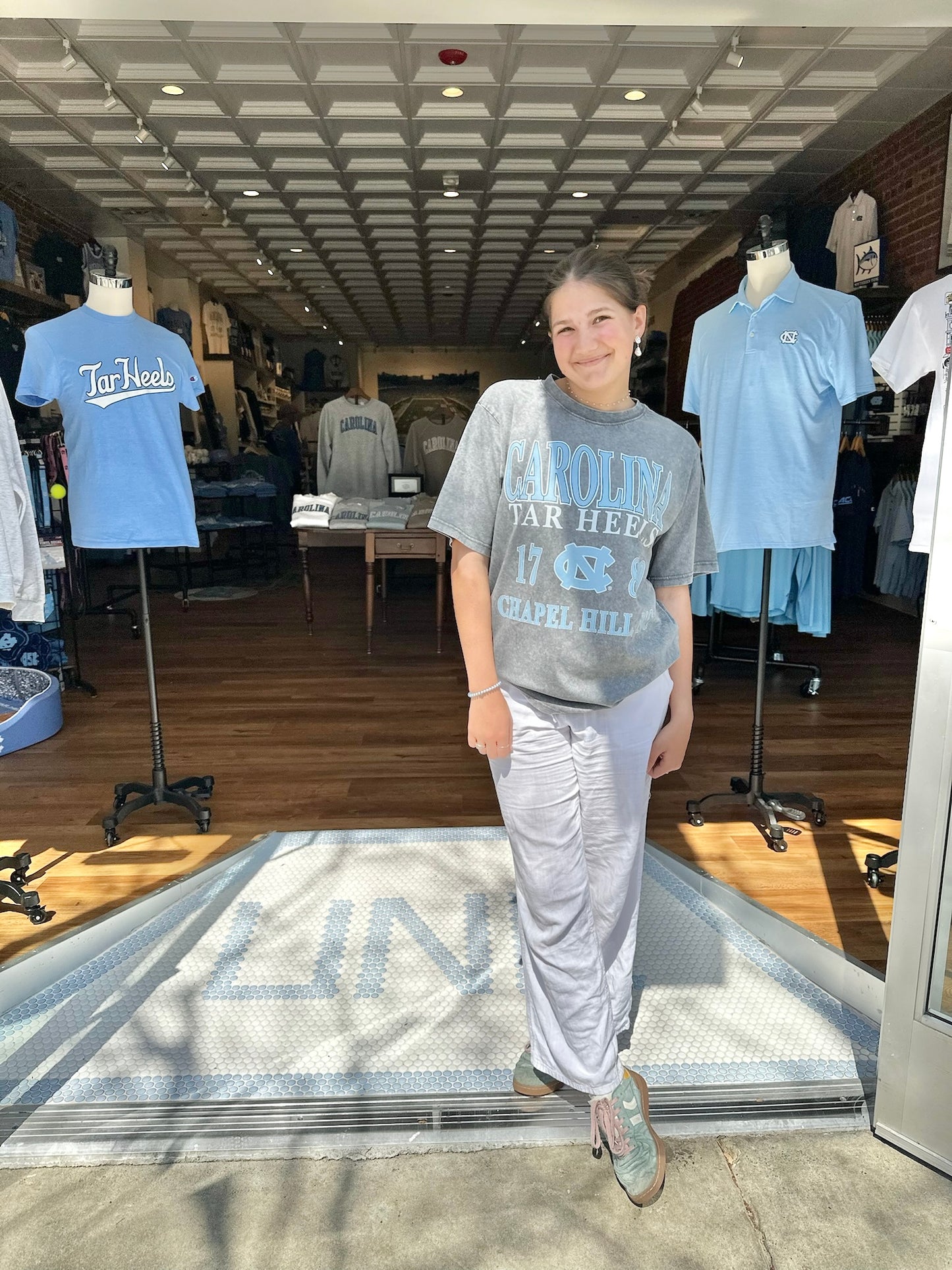 North Carolina Tar Heels Dynasty Oversized Crewneck Tee