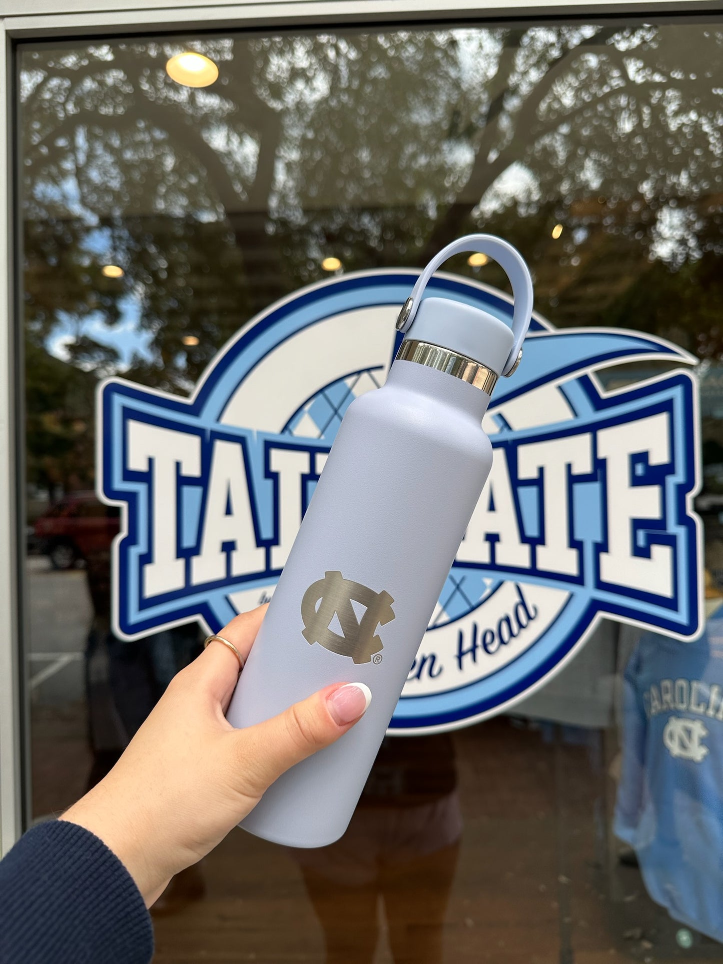 UNC Logo Light Blue Hydroflask Water Bottle 21 Oz