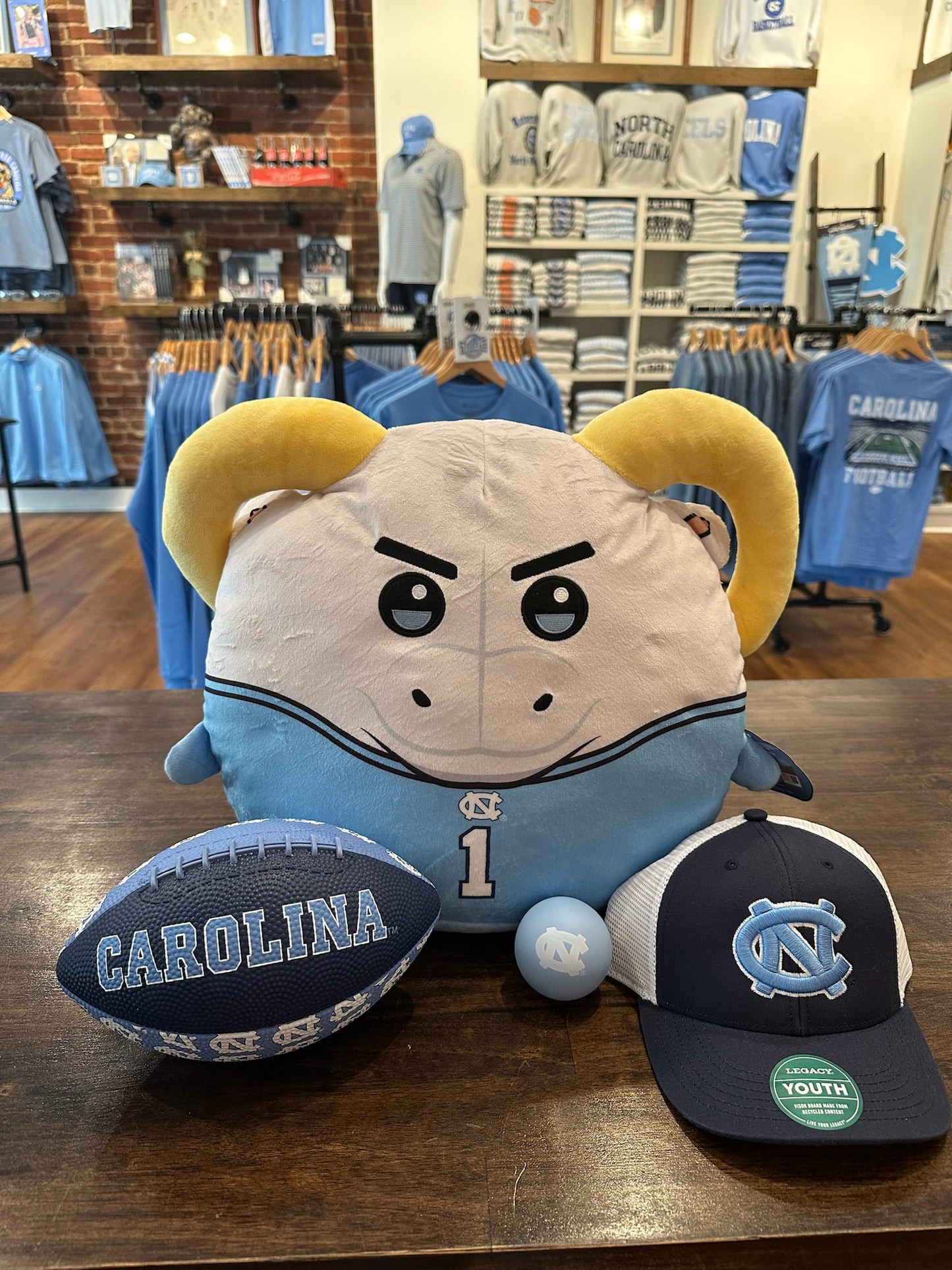 Carolina Tar Heels Kid's Gift Set for Boys