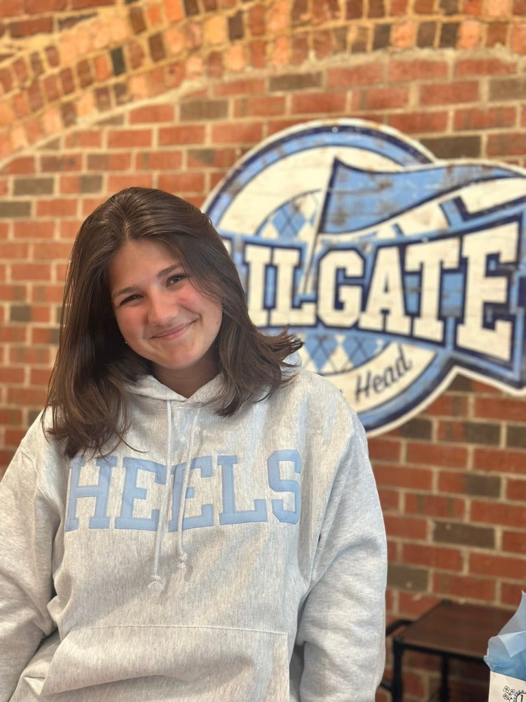 Carolina Tar Heels Hoodie Heavyweight with Embroidery