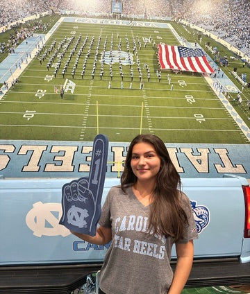 UNC Tar Heels Foam Finger for Carolina Fans 18”