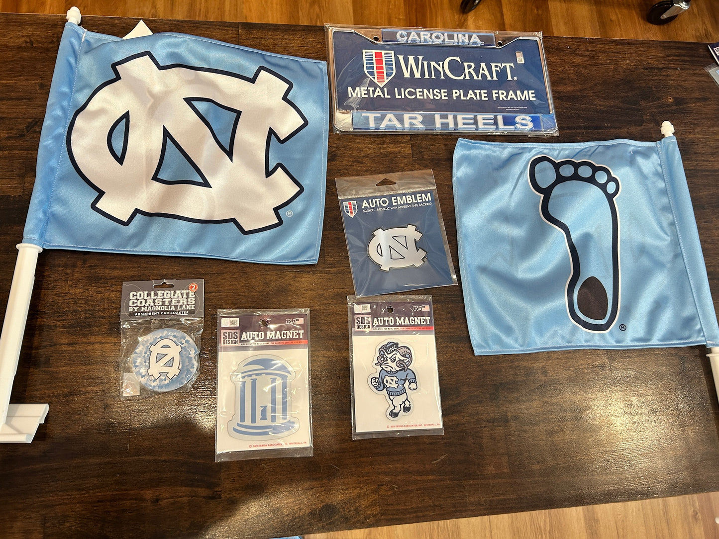 UNC Tar Heels Auto Set Car Gear