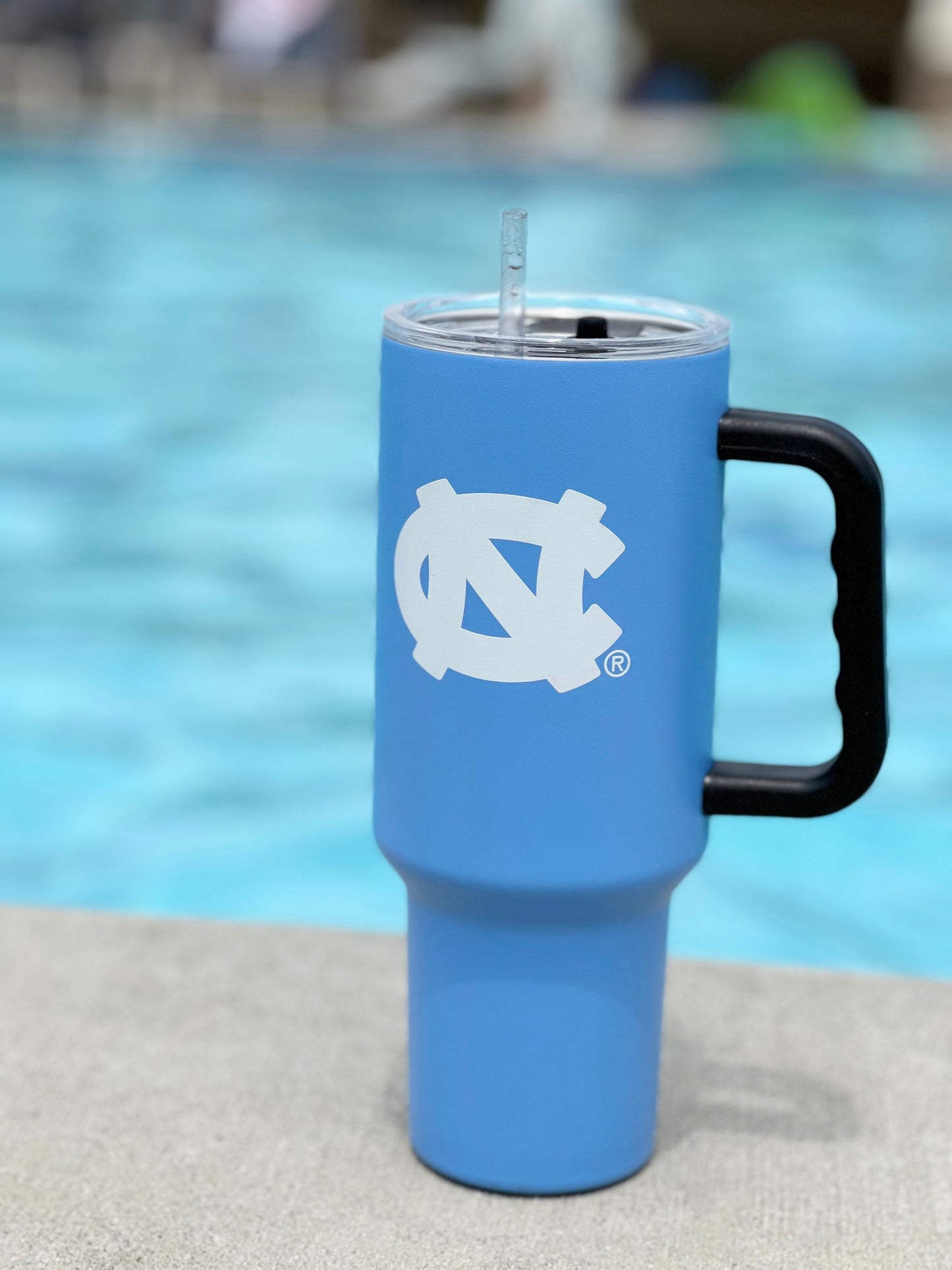 North Carolina Tar Heels 40oz Tumbler with Straw and Handle