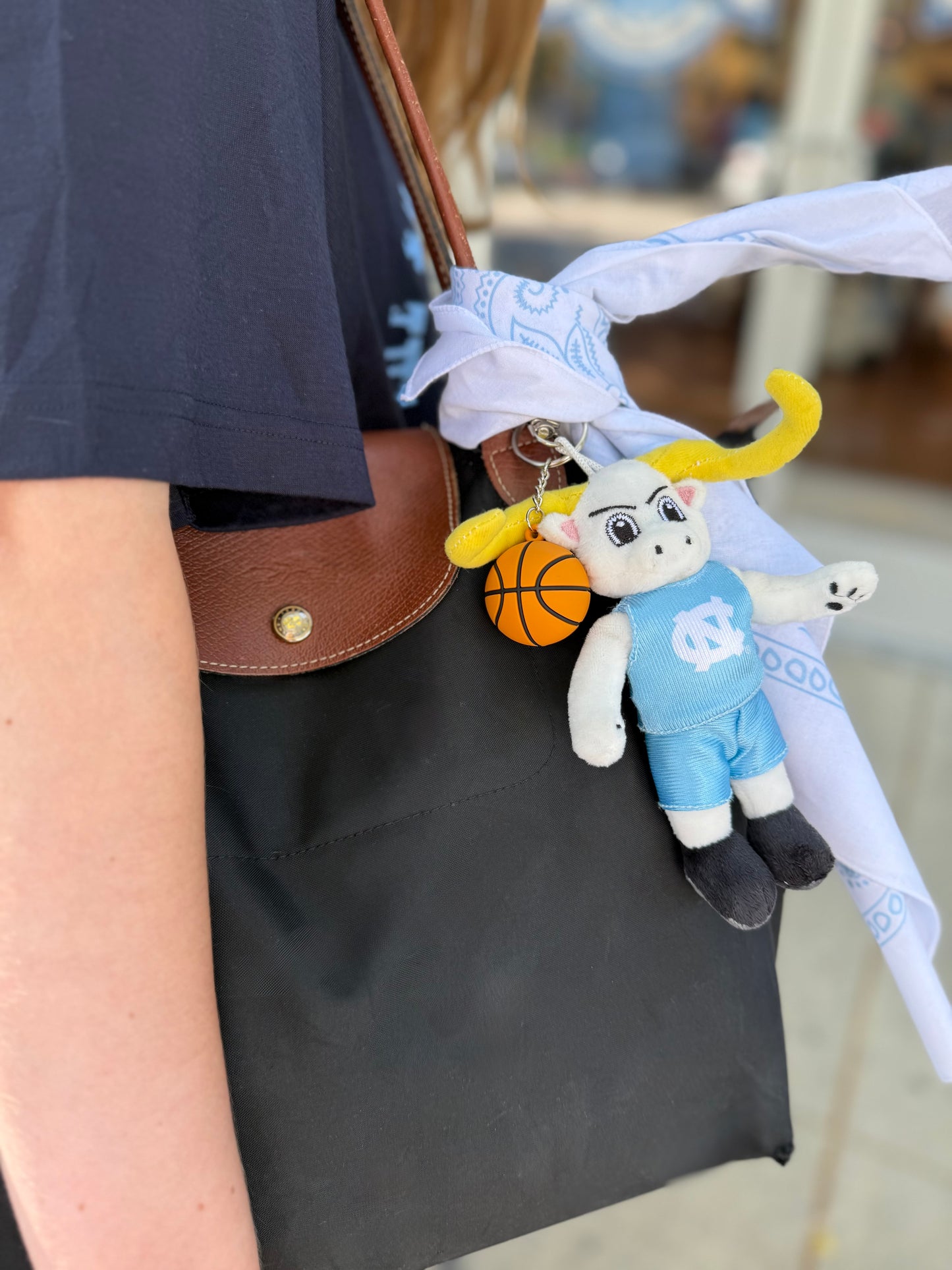 Carolina Tar Heels Basketball Keychain