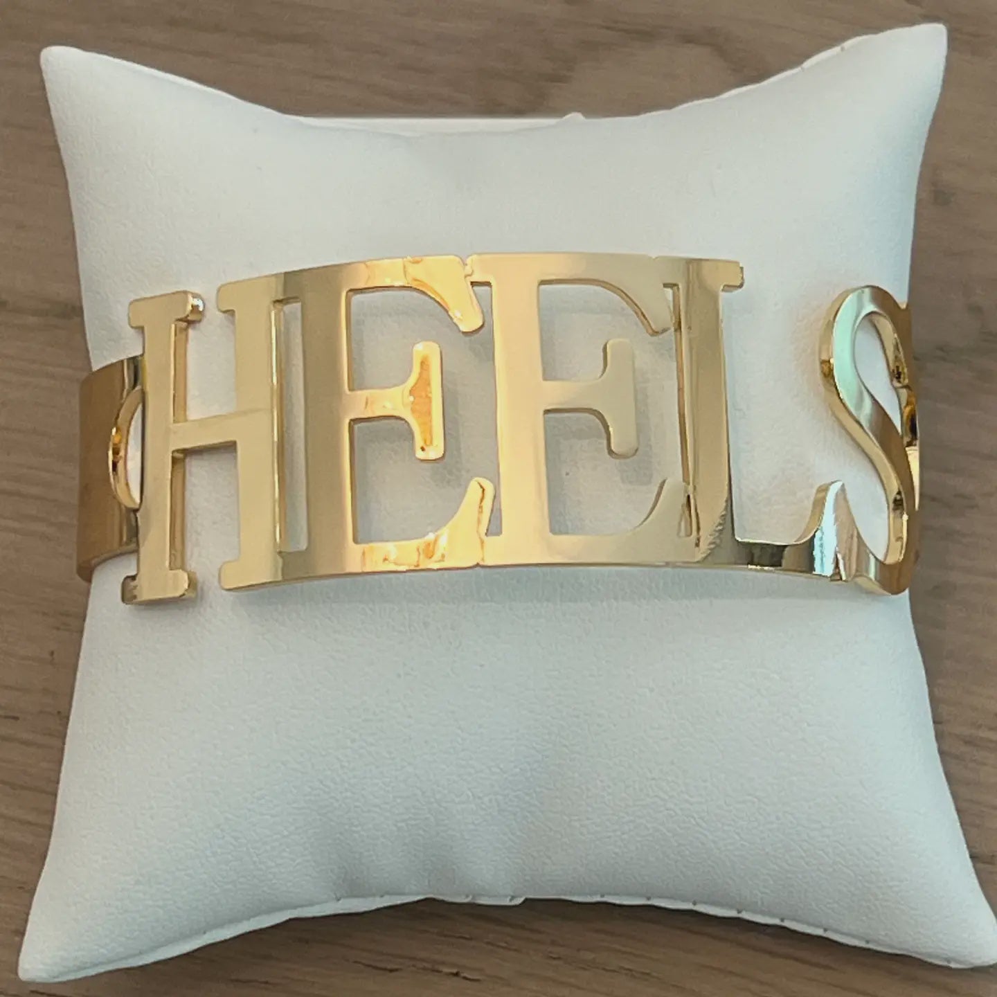 HEELS Bangle Cuff Bracelet in Yellow Gold