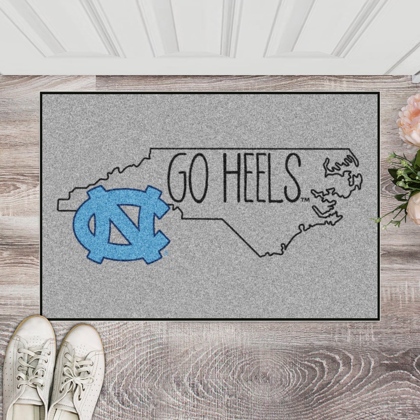 North Carolina Tar Heels Southern Style Starter Mat with NC Logo by Fanmats