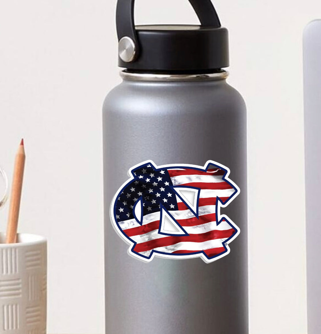 North Carolina Tar Heels Interlock Logo Decal - American Flag