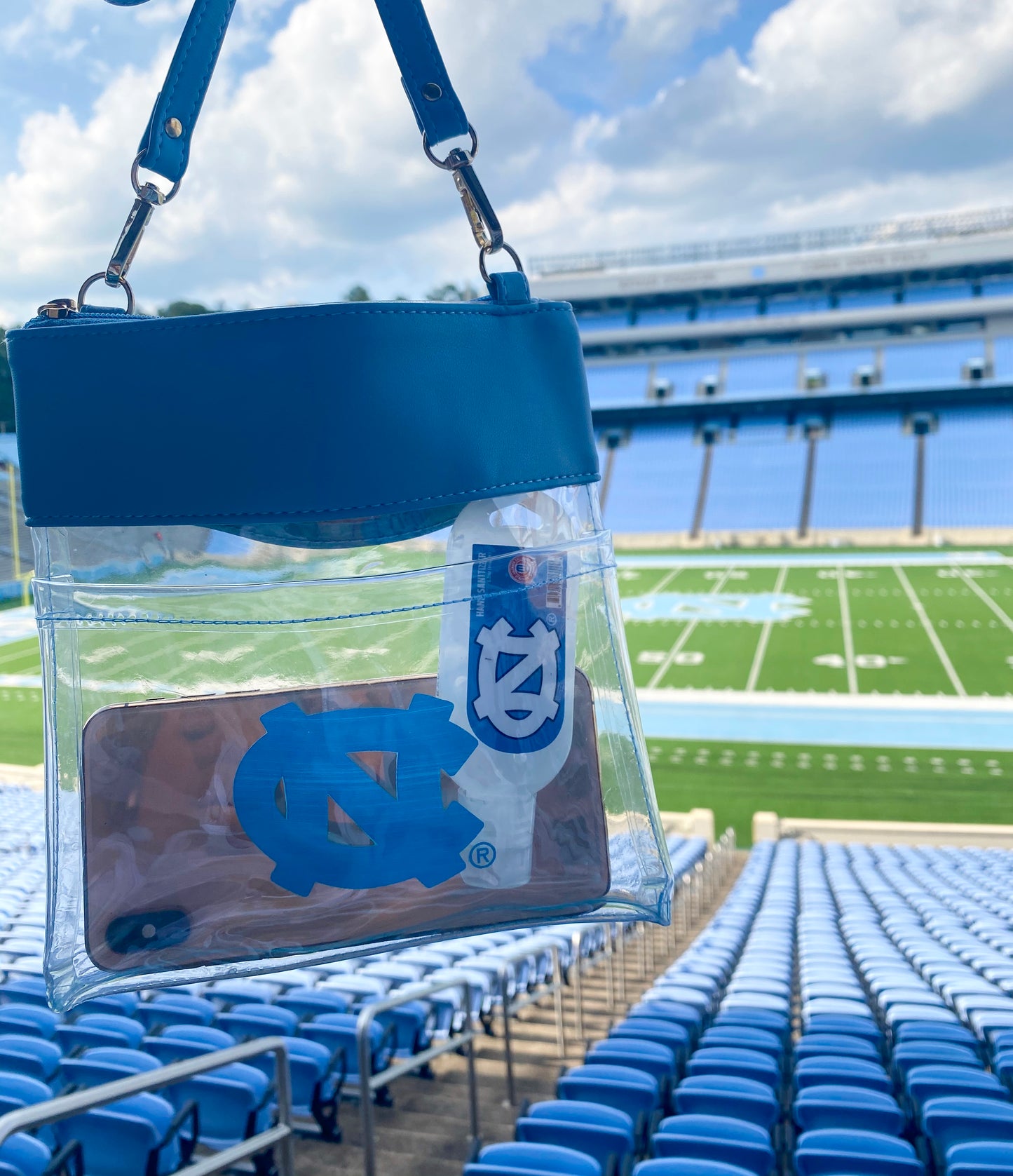 North Carolina Tar Heels Desden Clear Gameday Crossbody Purse