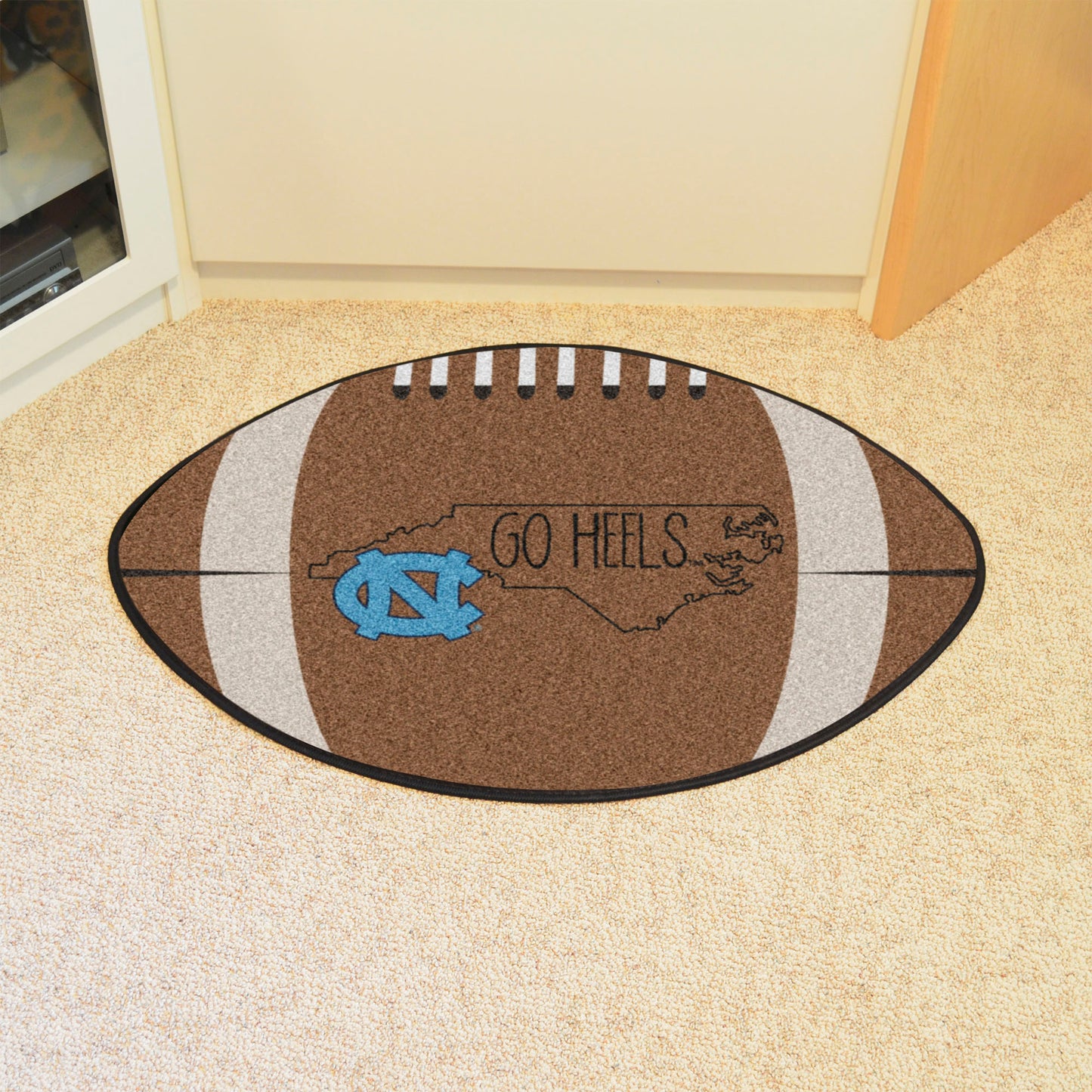 North Carolina Tar Heels Southern Style Football Mat with NC Logo by Fanmats