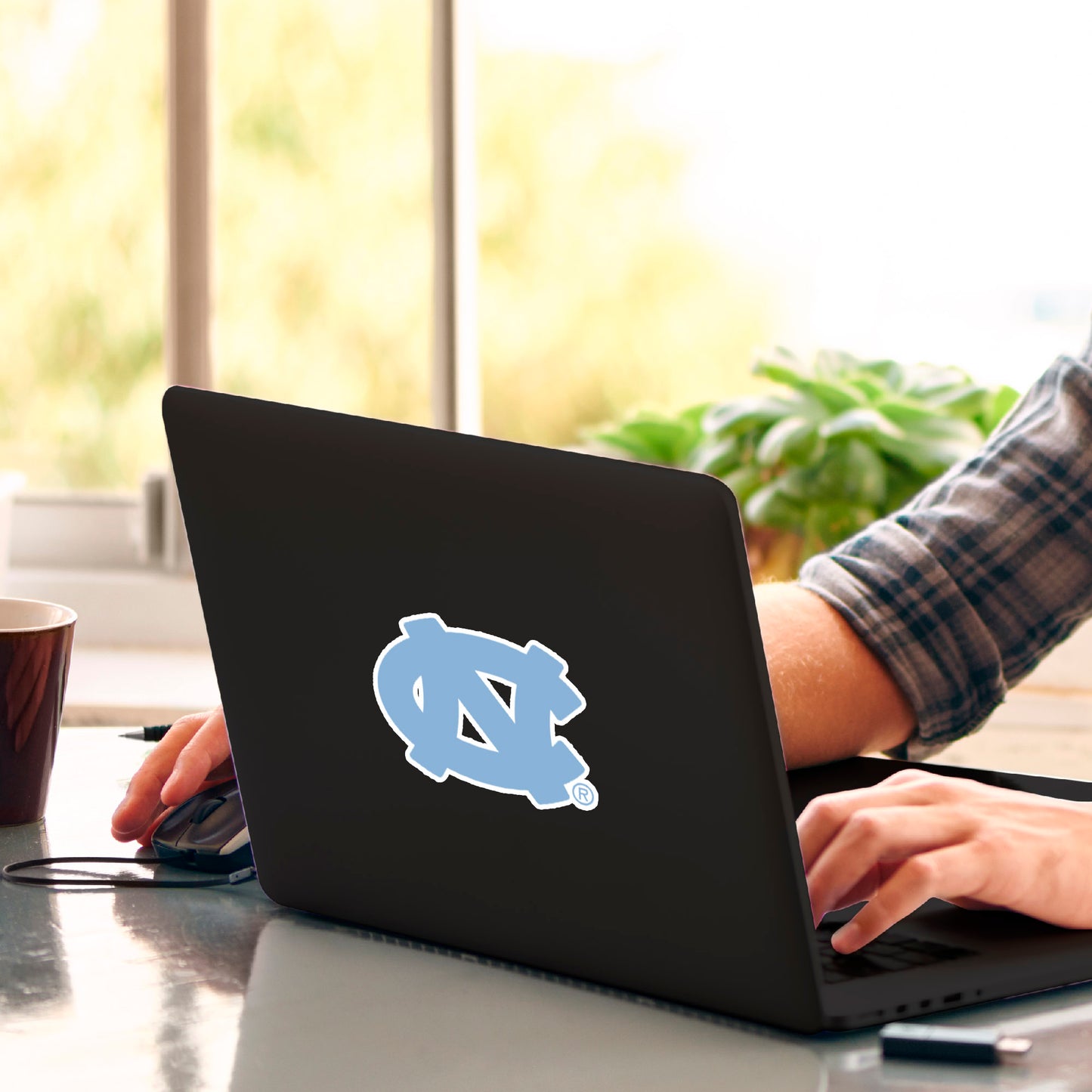 North Carolina Tar Heels Matte Decal with NC Logo by Fanmats