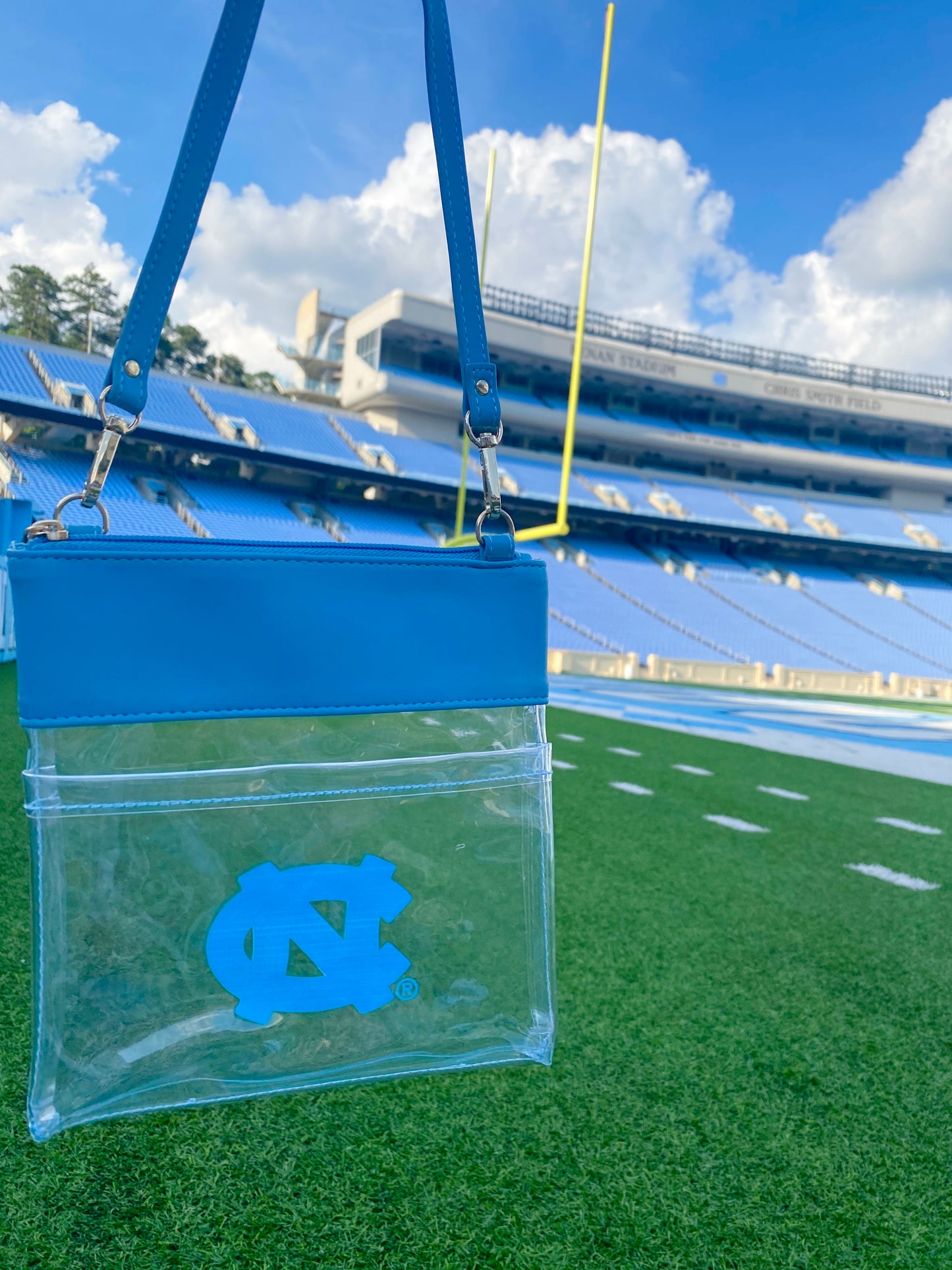 North Carolina Tar Heels Desden Clear Gameday Crossbody Purse