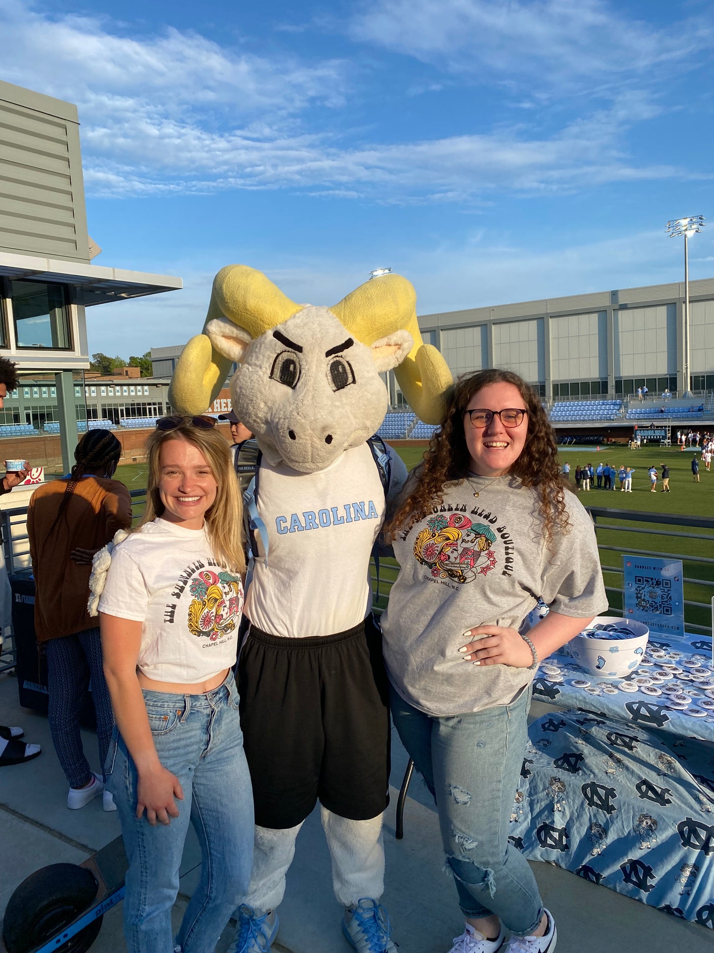 Shrunken Head Logo T-shirt in White