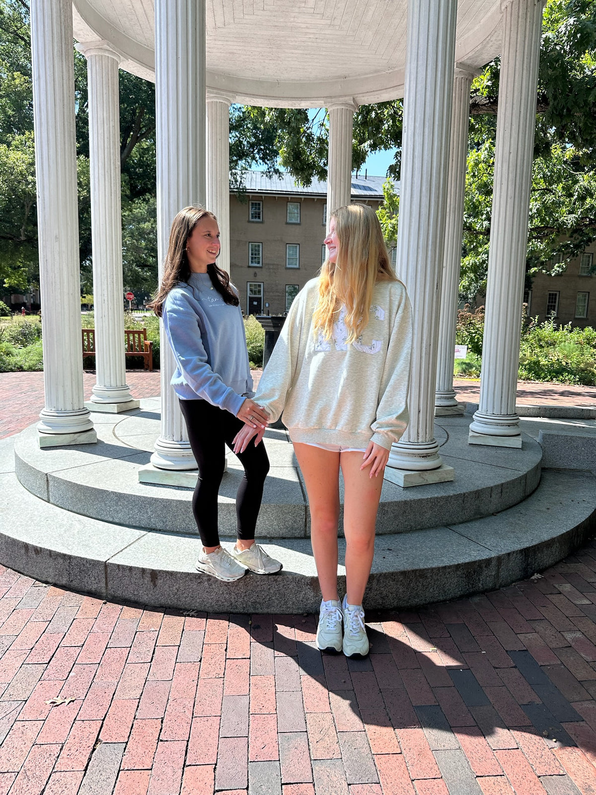 UNC Women's Triumph Embroidered Sweatshirt in Wildflower Mock Neck
