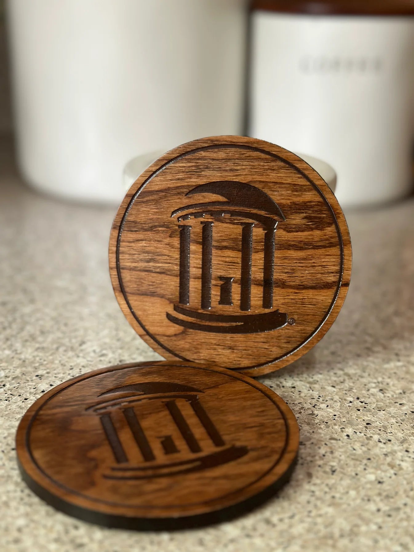UNC Old Well Wooden Coaster Set of 4 with Stand