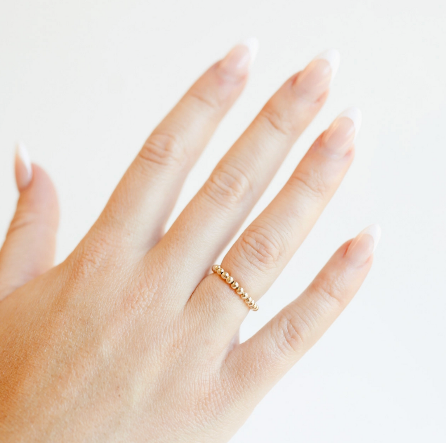 Gold Beaded Band Ring (Size 7/8)