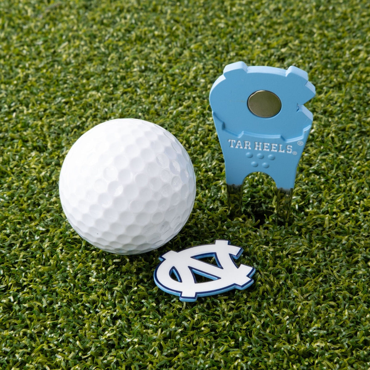 North Carolina Tar Heels Custom Shaped Divot Tool
