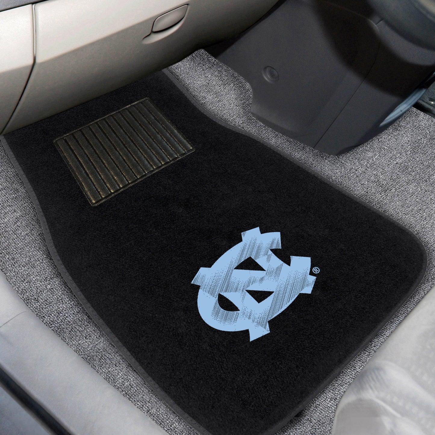 North Carolina Tar Heels 2-pc Embroidered Car Mat Set with NC Logo by Fanmats