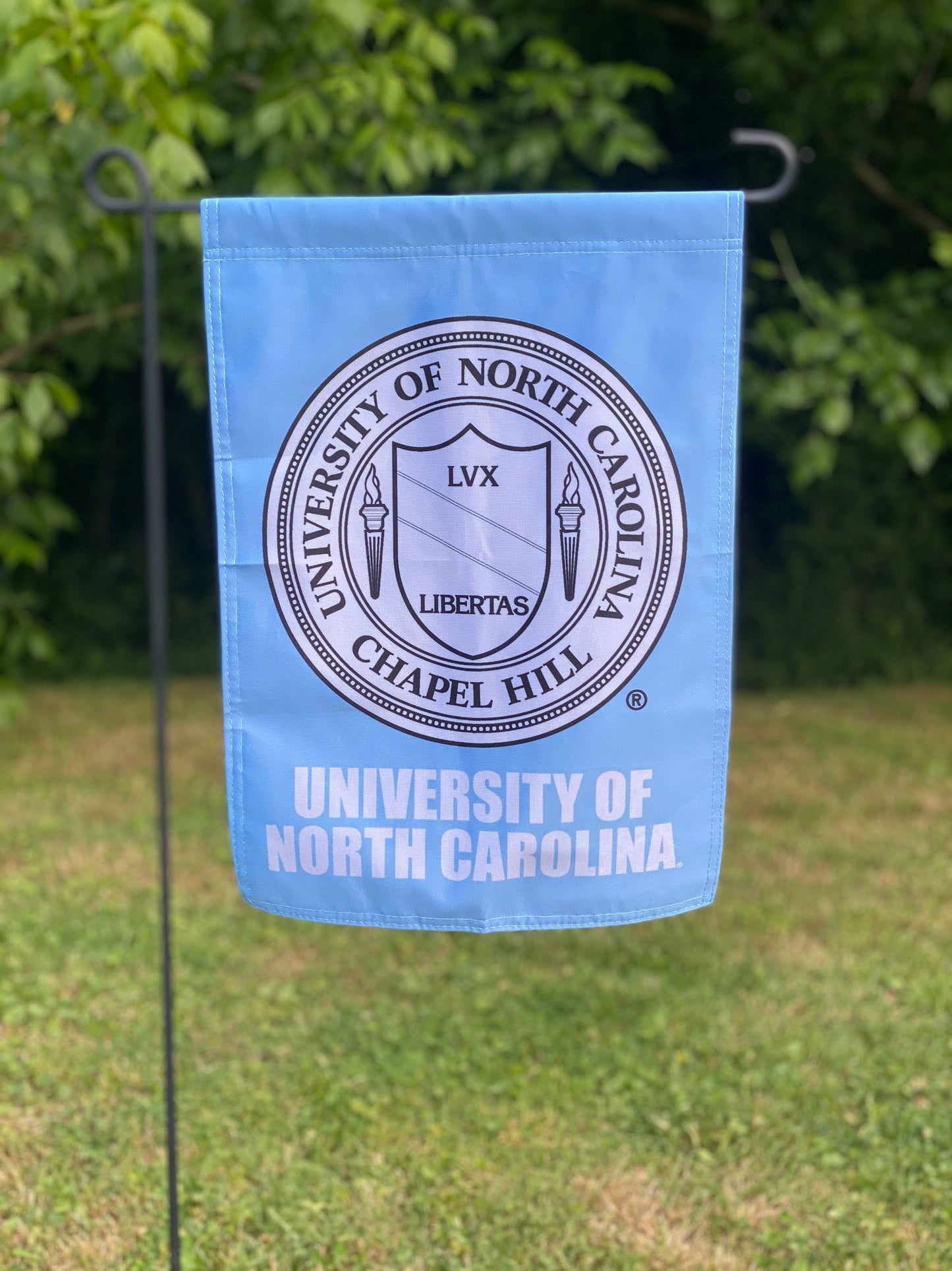 North Carolina Tar Heels Sewing Concepts Blue Seal Garden Flag