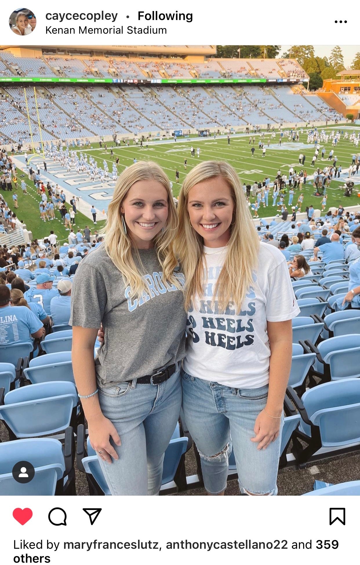 Champion Arched Carolina UNC Sweatshirt - The Shrunken Head Carolina Blue / L