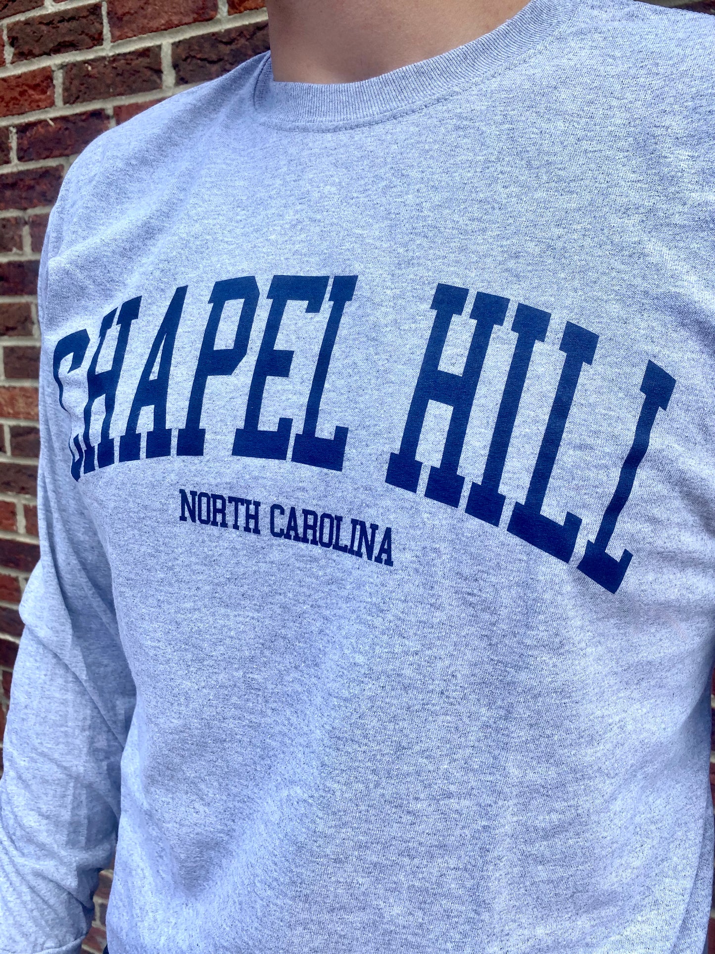 Chapel Hill Long Sleeve T-Shirt in Sport Grey