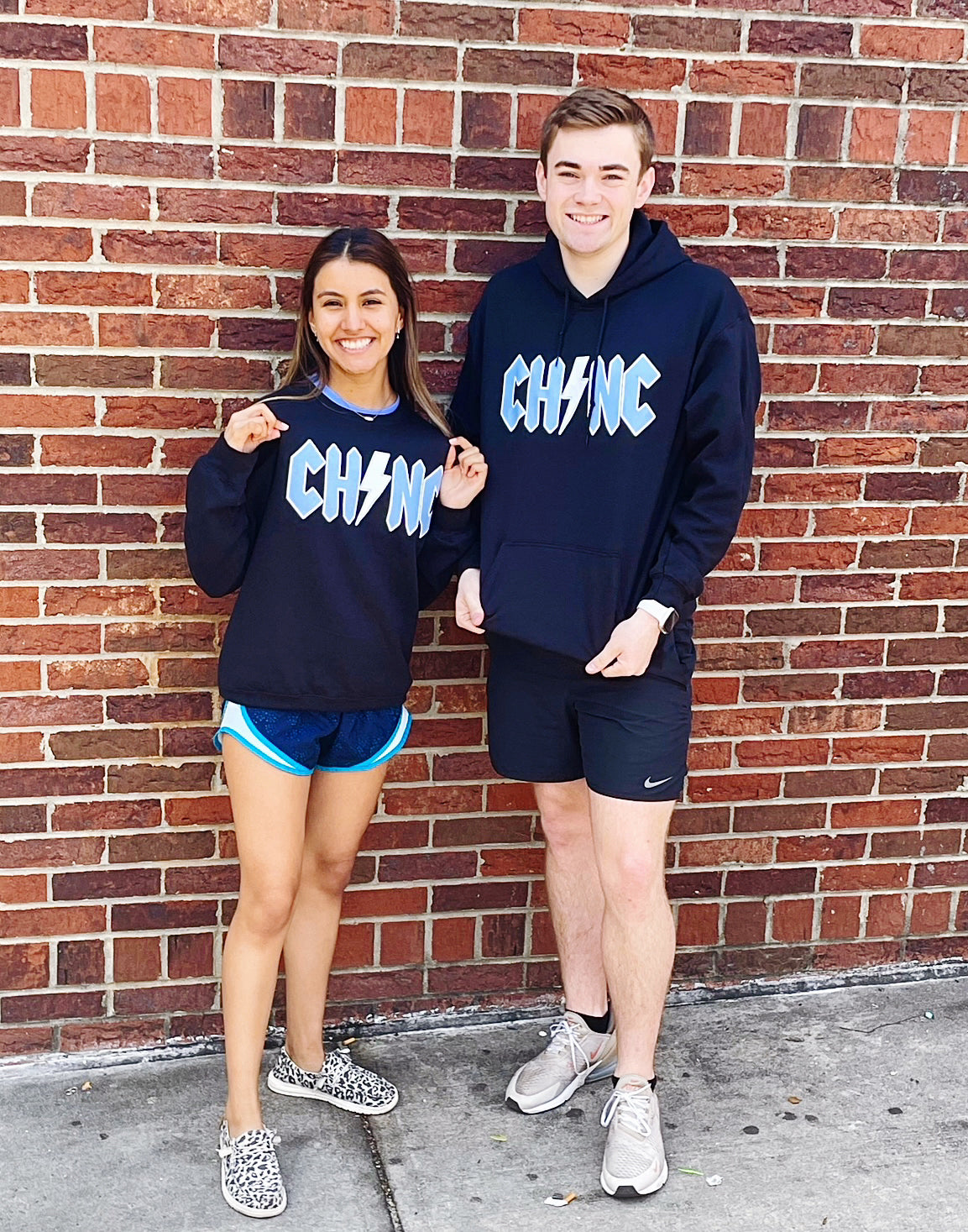 Chapel Hill NC Crewneck Sweatshirt in Black with Rock Font