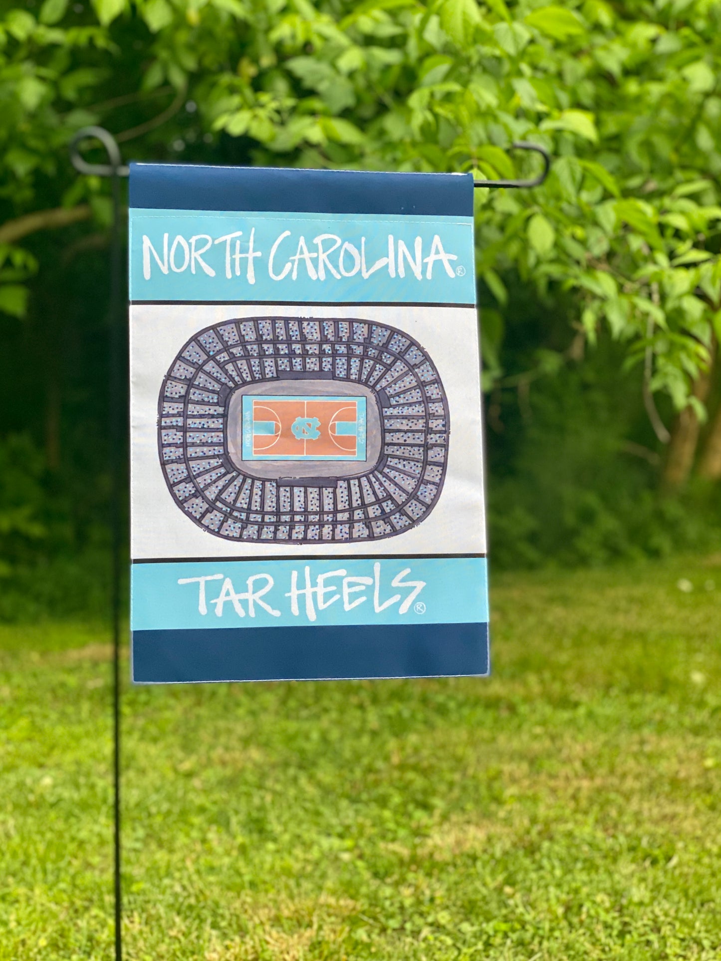 North Carolina Tar Heels Magnolia Lane Dean Dome Garden Flag